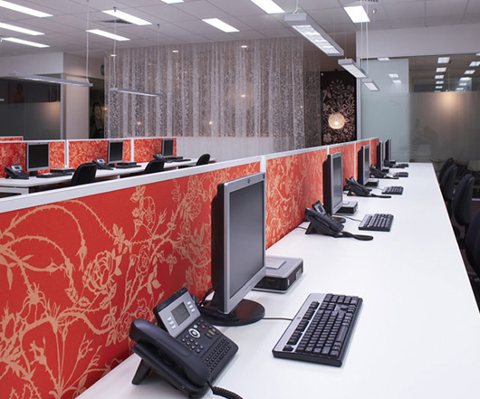 辦公空間設計色彩主打橘紅色